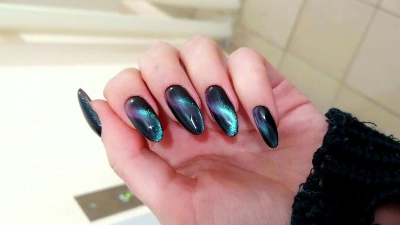 Unhas de aurora: Vai ser a manicure mais linda que você vai usar!