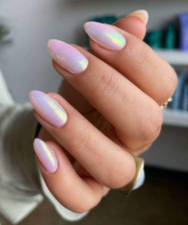 unhas holograficas perfeitas com branco