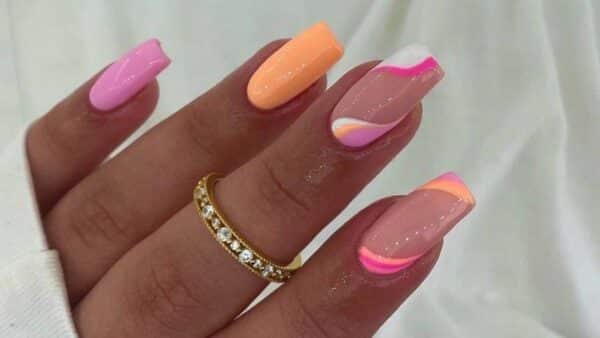 Designs de unhas sunset 