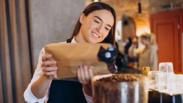 borra de café poderia ser utilizada de 20 formas