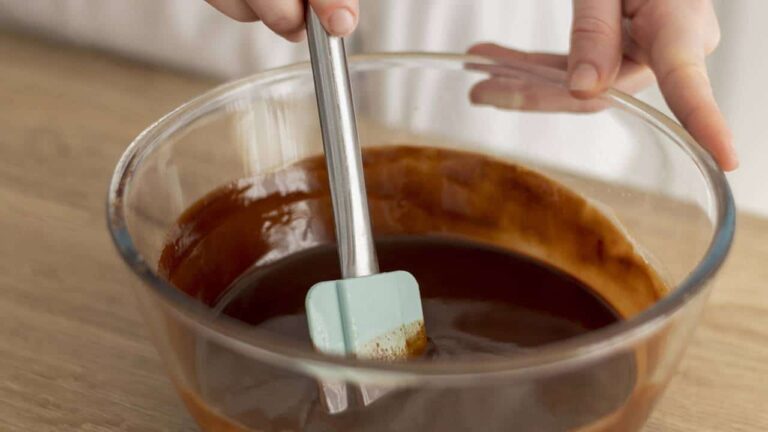 5 minutos para fazer Brigadeiro no microondas