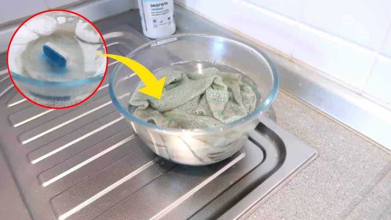 Use esses ingredientes para limpara panos de pratos encardidas facilmente!