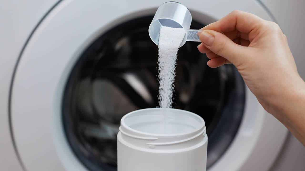 motivos para usar bicarbonato ao lavar suas roupas!
