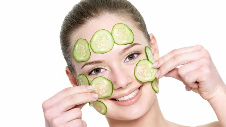 Como usar o pepino para estimular o colágeno na pele?