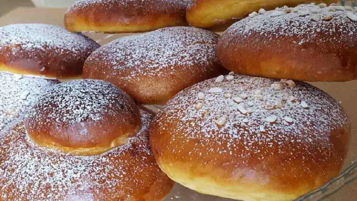 Café da Manhã com este pãezinhos de iogurte macios