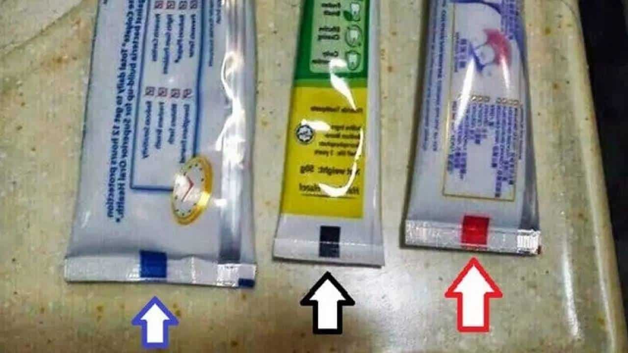 barras coloridas nos tubos de pasta de dente?