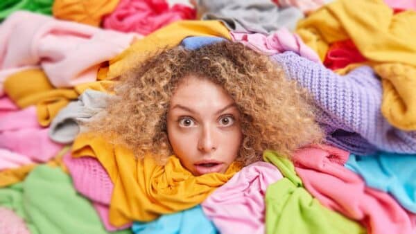 TESTE PSICOLÓGICO: cor da sua roupa revela mais do que você imagina