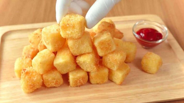 Cubos de batata crocantes