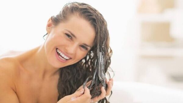Desintoxique e hidrate o cabelo com shampoo de babosa feito em casa
