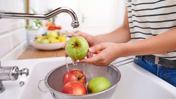 lavar frutas e vegetais