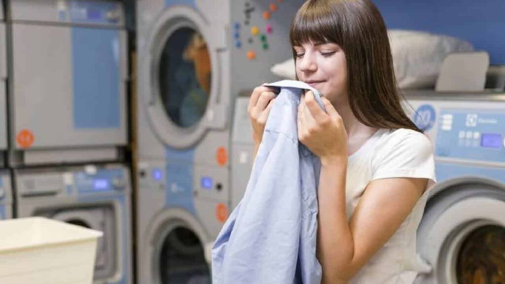 Este ingrediente ajudará eliminar os maus odores das suas roupas