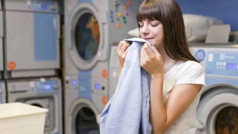 Este ingrediente ajudará eliminar os maus odores das suas roupas