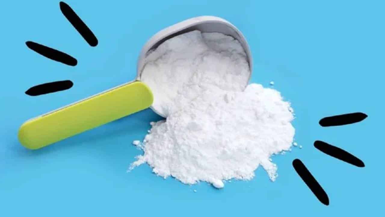 Por que você deve colocar bicarbonato de sódio na porta de sua casa?