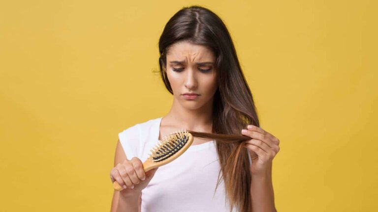 erros que você não percebe que está cometendo com seu cabelo