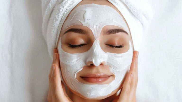 Poderosa máscara de leite para rejuvenescer e hidratar o rosto