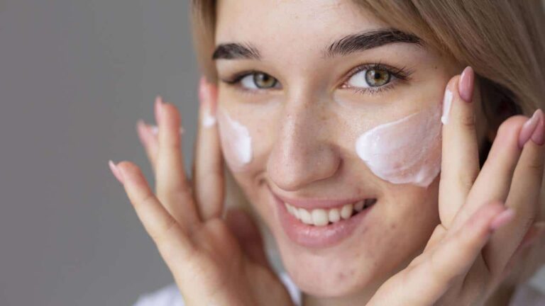 O que acontece se eu não usar creme facial?