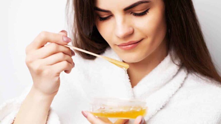Como combater as rugas com a máscara de maçã verde e mel