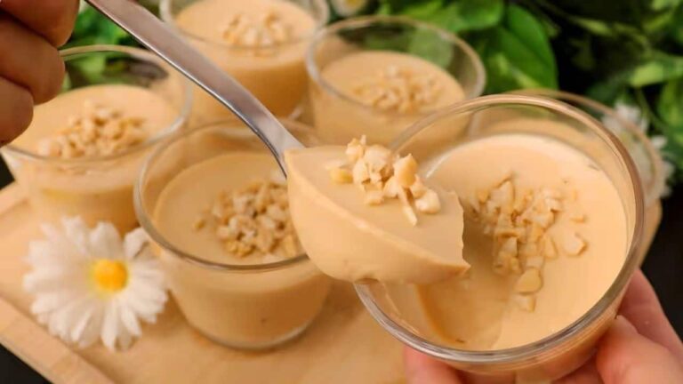 Pudim cremoso de leite