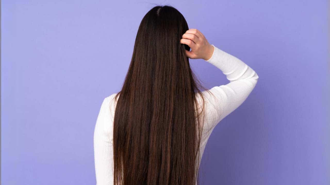 Como alisar o cabelo naturalmente com apenas 4 ingredientes?