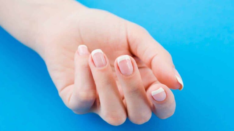 Quais vitaminas são boas para o crescimento das unhas?