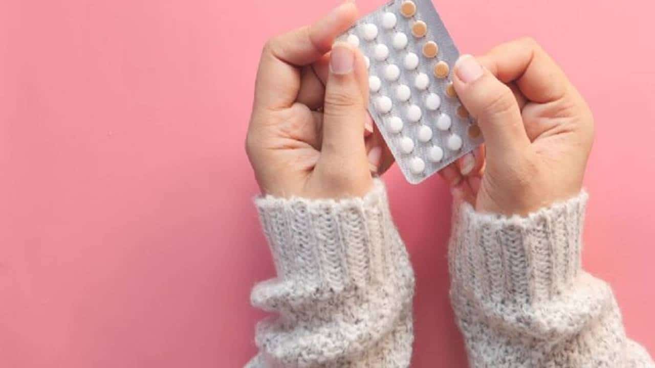 O que acontece se eu colocar pílulas anticoncepcionais no shampoo e para que serve?