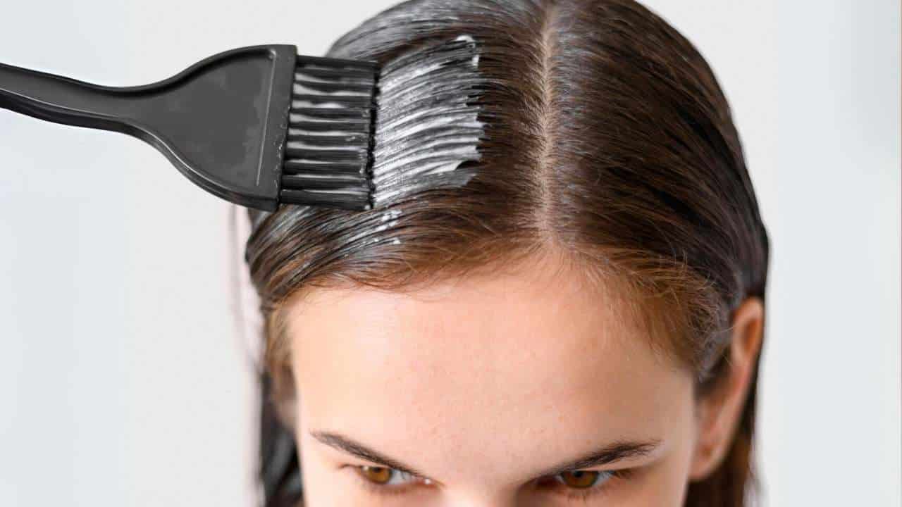 Faça queratina caseira e recupere os cabelos danificados em 1 semana