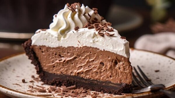 Aprenda a preparar esta deliciosa torta de chocolate sem usar o forno