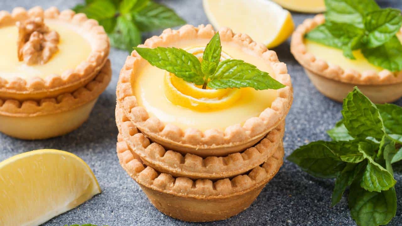 Tortinhas de limão: Uma receita deliciosa e fácil de fazer!
