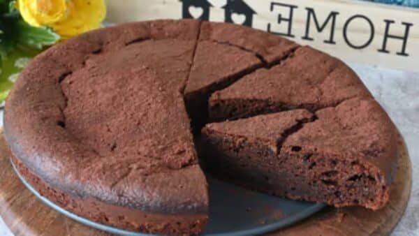 Bolo de chocolate feito em 5 minutos