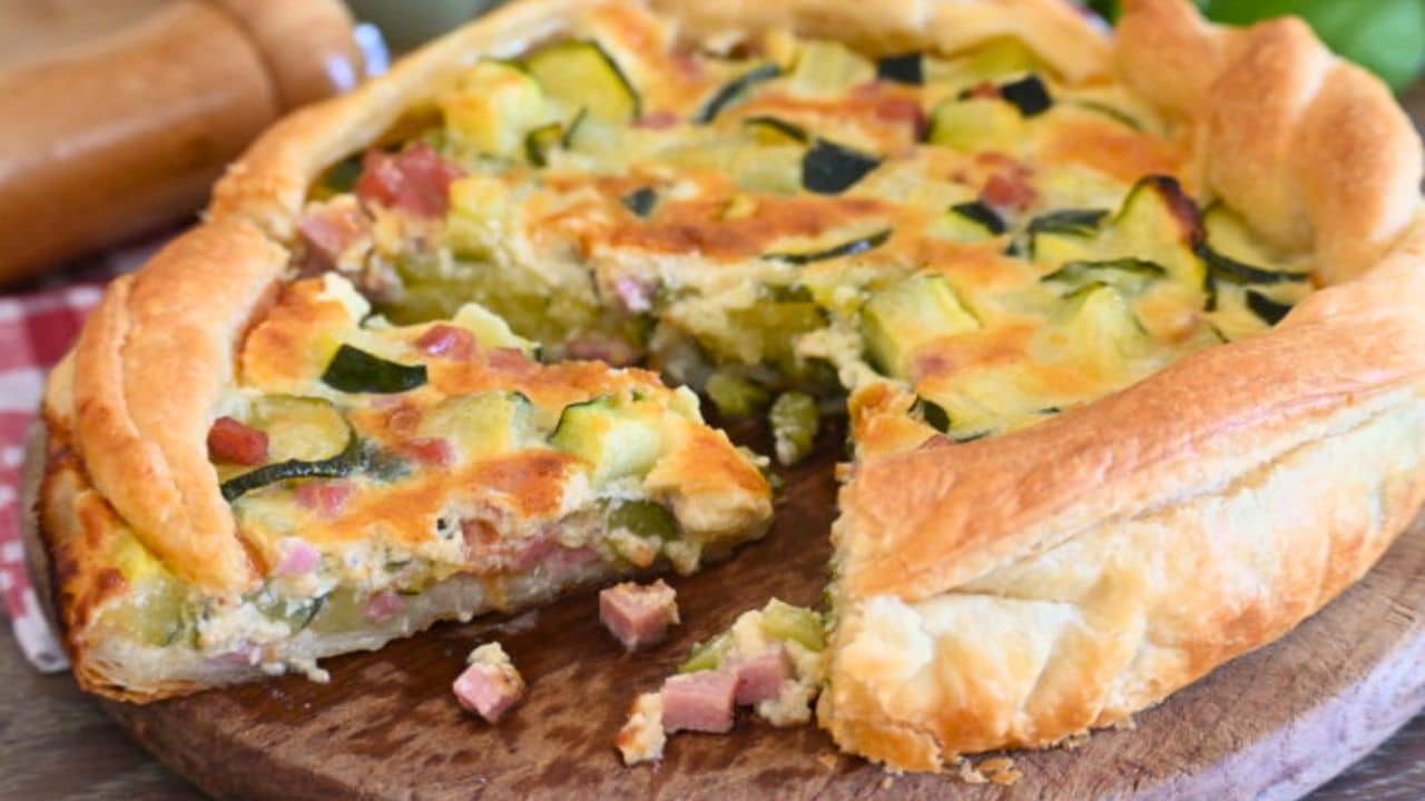 Torta de abobrinha e presunto: Jantar perfeito para toda família!