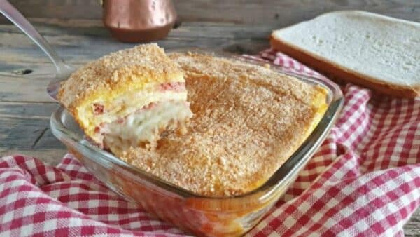 Pão sanduíche de presunto e queijo