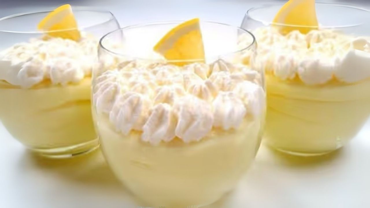 Mousse cremoso de limão: Sobremesa fresca e rápida pronta em 5 minutos