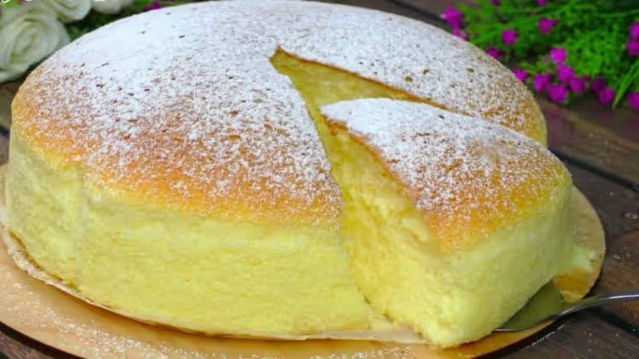 Receita fácil de bolo de iogurte macio e sem usar farinha