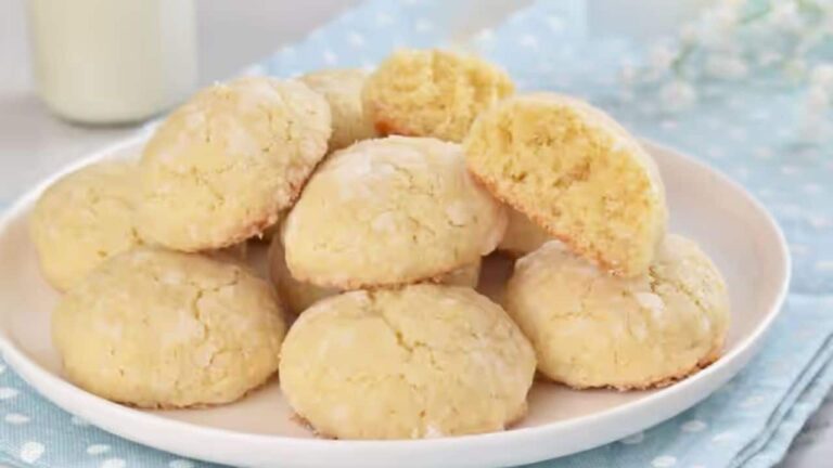 Biscoitos de coco macios