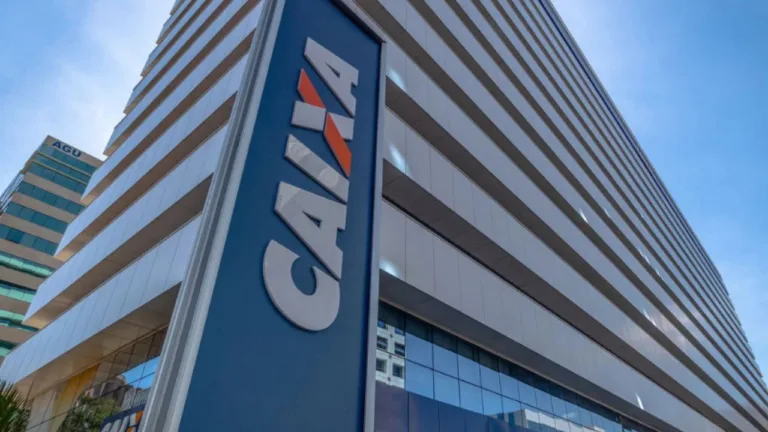 Caixa libera R$800 para novos cadastrados