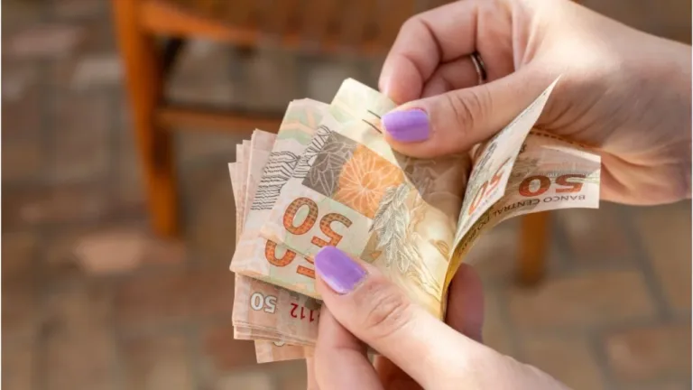 Trabalhaddores direito ao Salário-Família 2025?