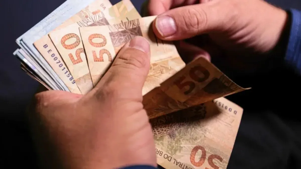 Brasileiros receberão PIX do Governo