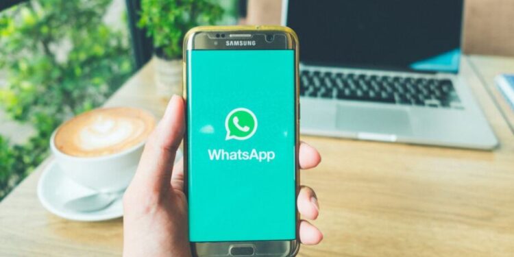 Deixe seu WhatsApp com a sua cara