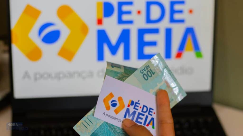 Garanta este benefício em dinheiro no ensino médio e transforme seu futuro Pé-de-Meia