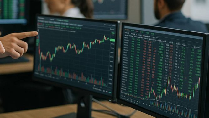 Ibovespa e dólar operam em alta